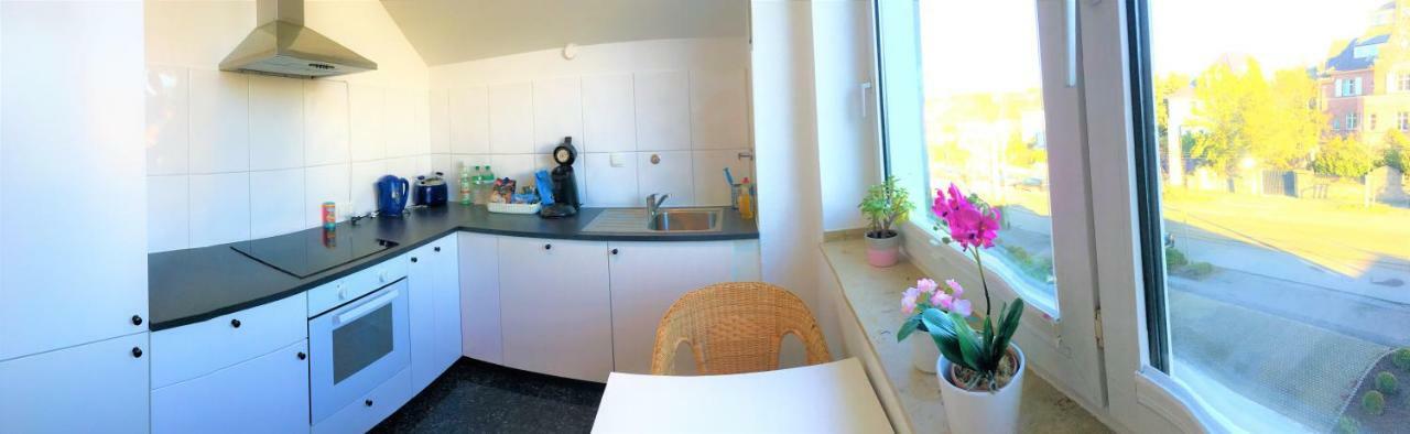 Bredeneyer Strasse 66A Apartment Есен Екстериор снимка
