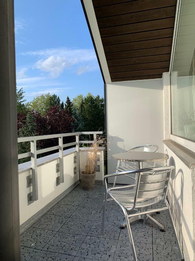Bredeneyer Strasse 66A Apartment Есен Екстериор снимка